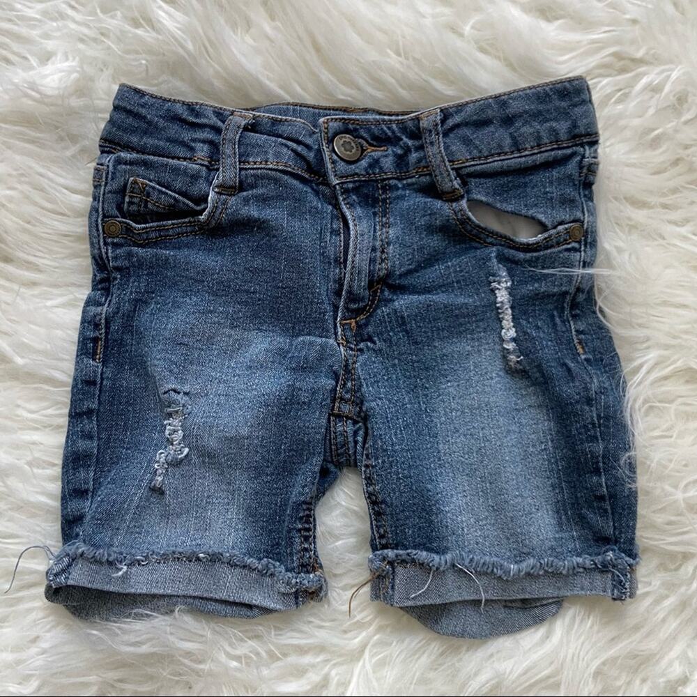 Epic Threads Distressed Cuffed Blue Jean Shorts 8